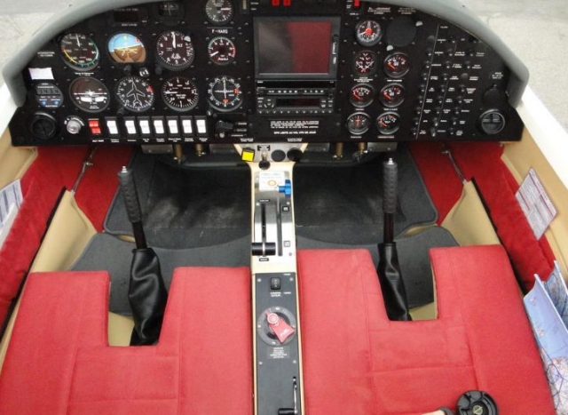  Flugzeugeinführung in der 44 